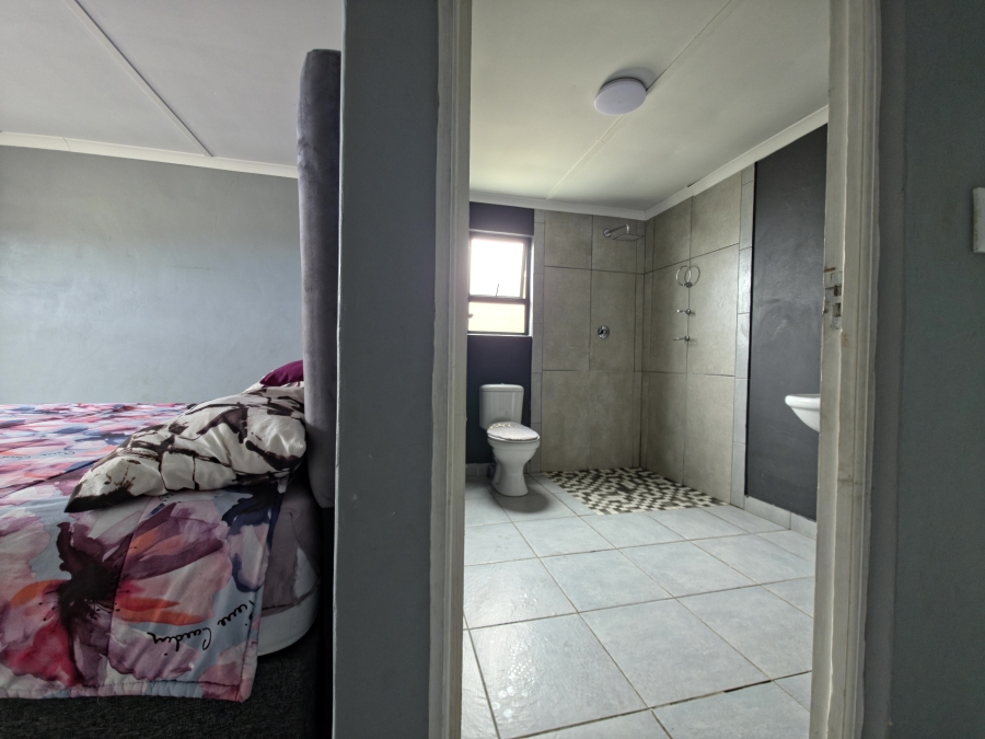3 Bedroom Property for Sale in Hawston Western Cape